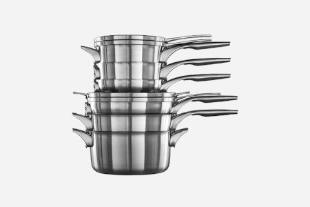 Stackable & space-saving cookware